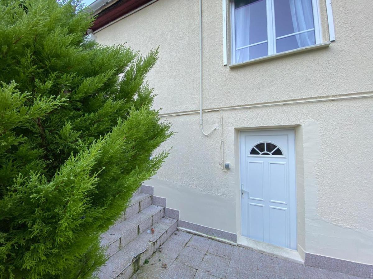 Maison Cosy Et Paisible Au Coeur De Beauvais Exterior photo